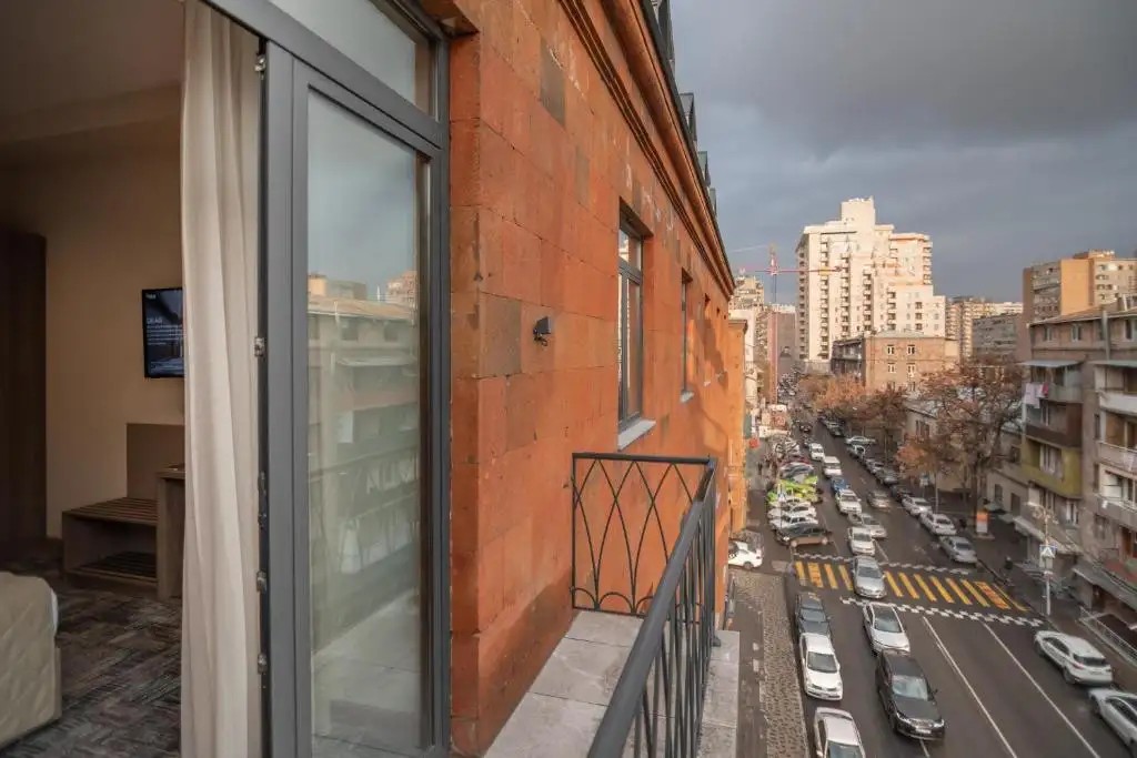 HAYASA HOTEL YEREVAN