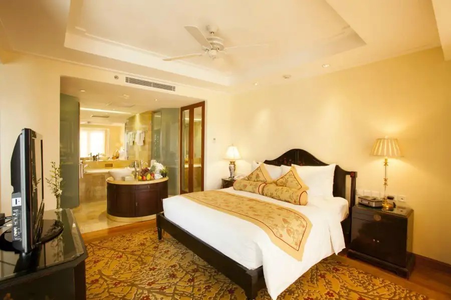 INDOCHINE PALACE HUE