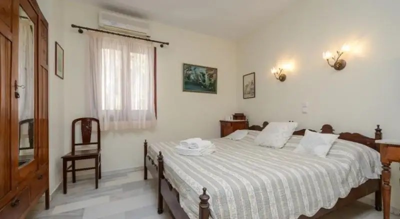 CHATEAU ZEVGOLI HOTEL