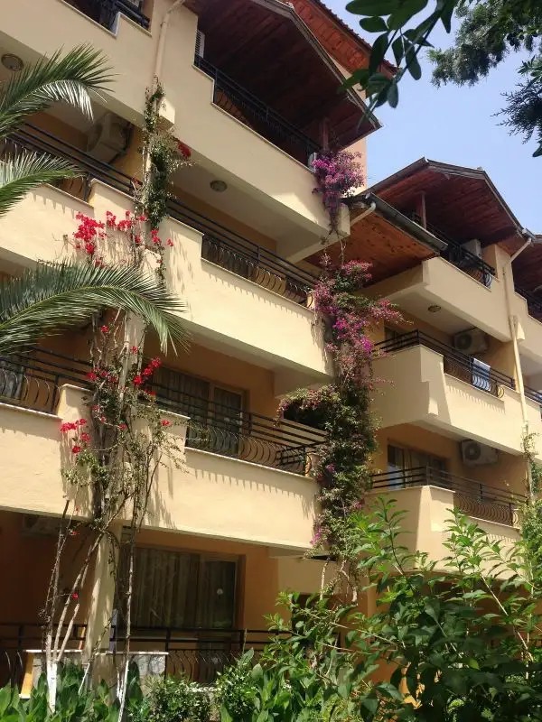 CELIK APARTMENTS