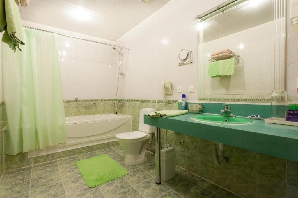 RAHAT (РАХАТ)