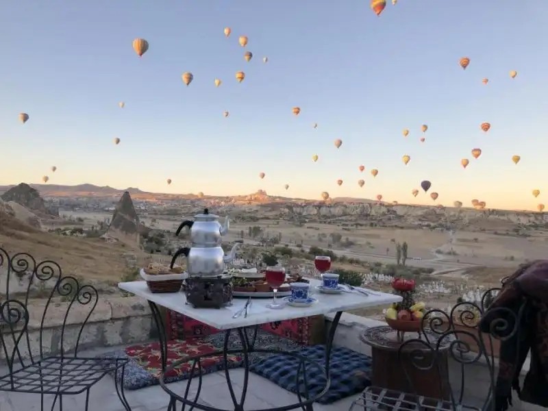 MIRACLE CAVE HOTEL