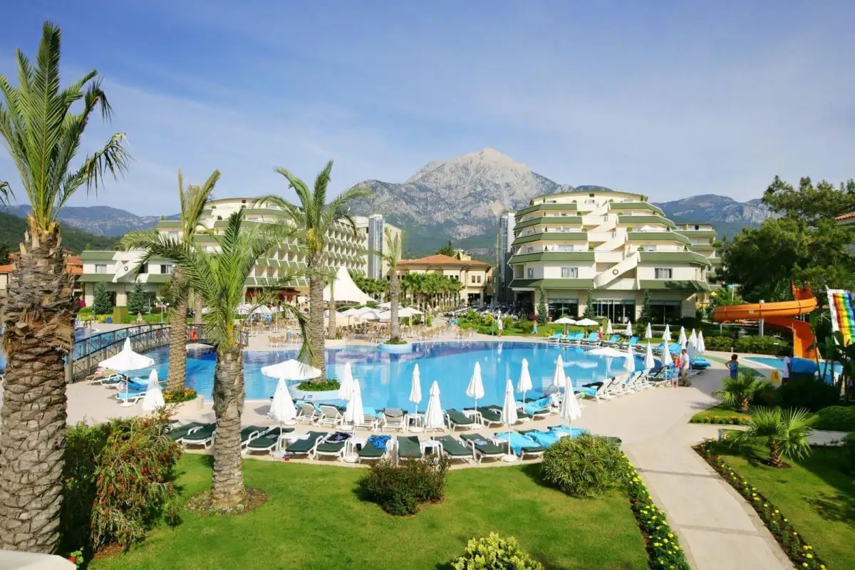 RAI PREMIUM TEKIROVA (EX. QUEENS PARK TEKIROVA)