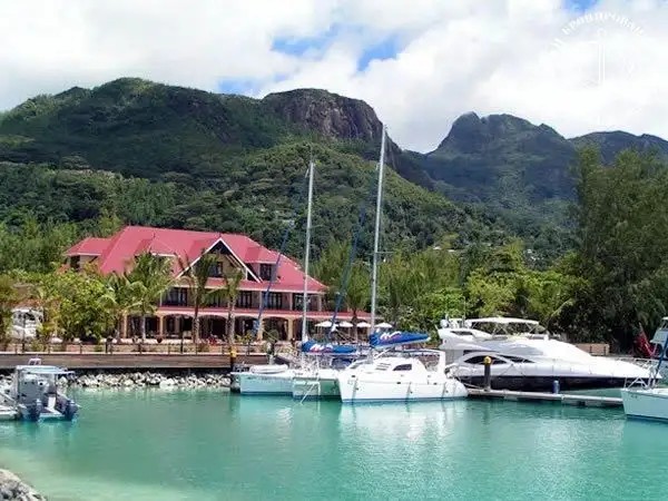 THE WHARF HOTEL & MARINA