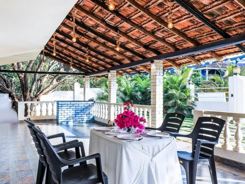 BAGA BEACH HOTEL