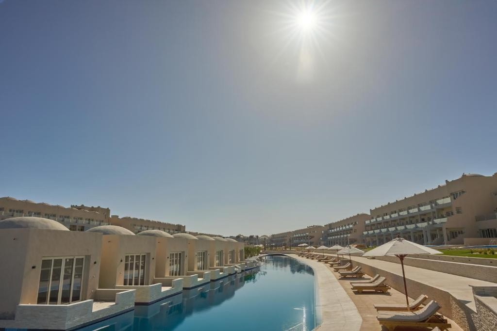 DIAMOND BEACH BY PEARL RESORTS