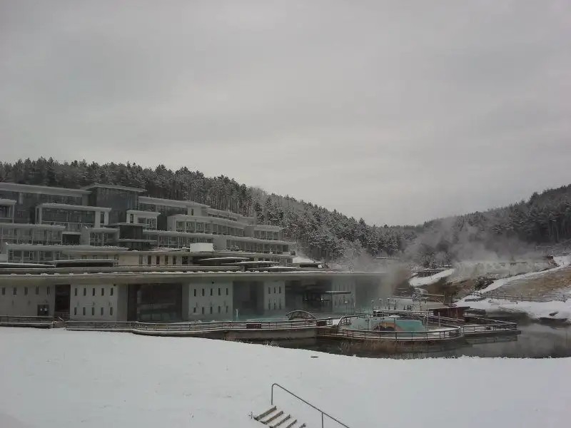 SALIRIS RESORT SPA & KONFERENCIA 