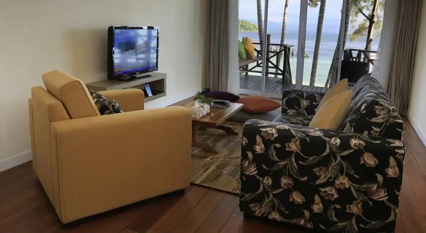 MANUKAN ISLAND RESORT