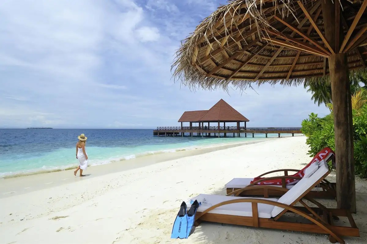 ROBINSON MALDIVES ADULTS ONLY 18+
