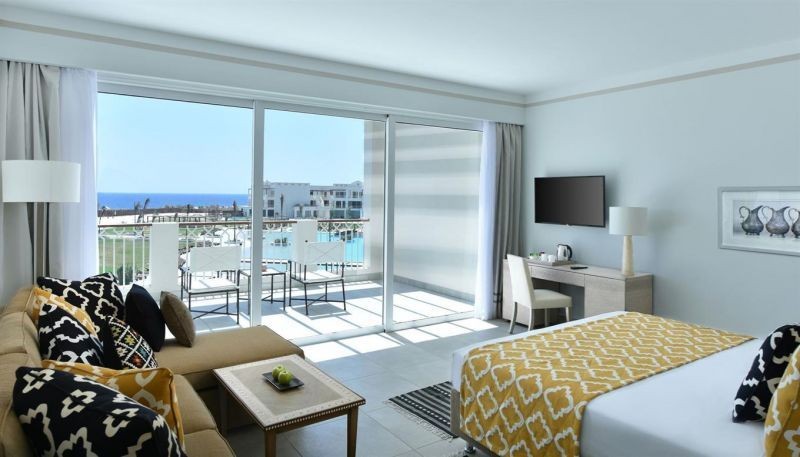 deluxe sea view