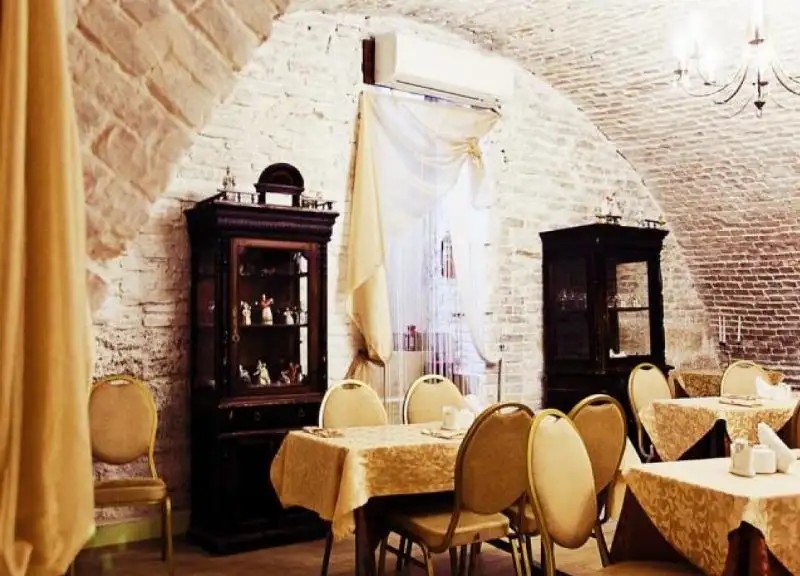 НИКОЛАЕВСКИЙ