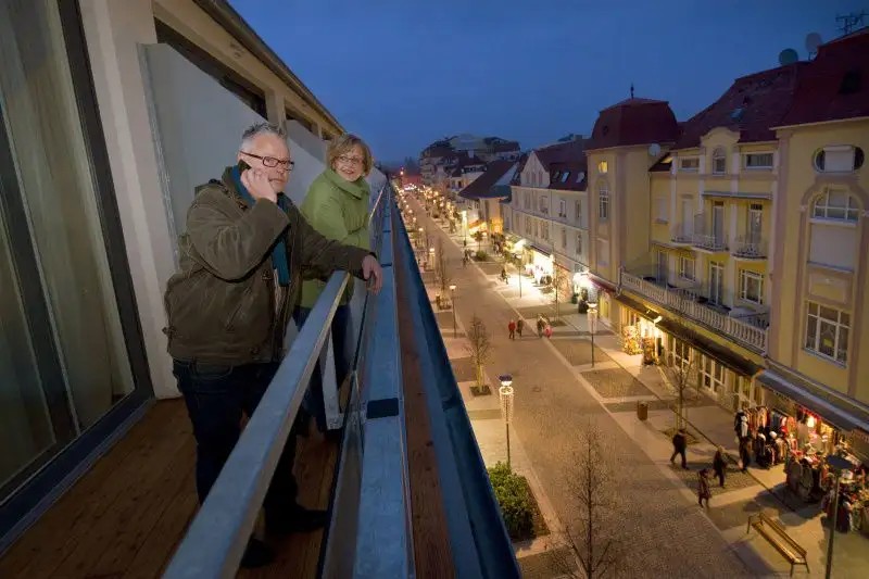 HUNGUEST HOTEL MIRAGE