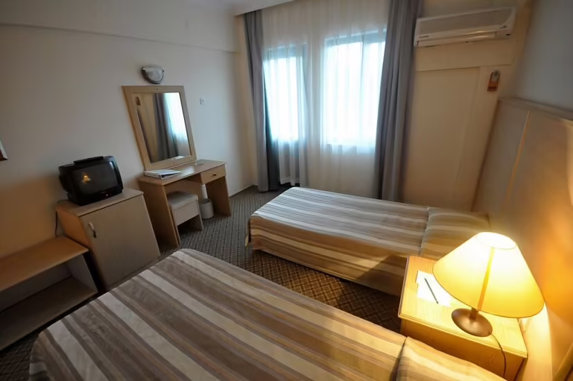 PINETA CLUB HOTEL