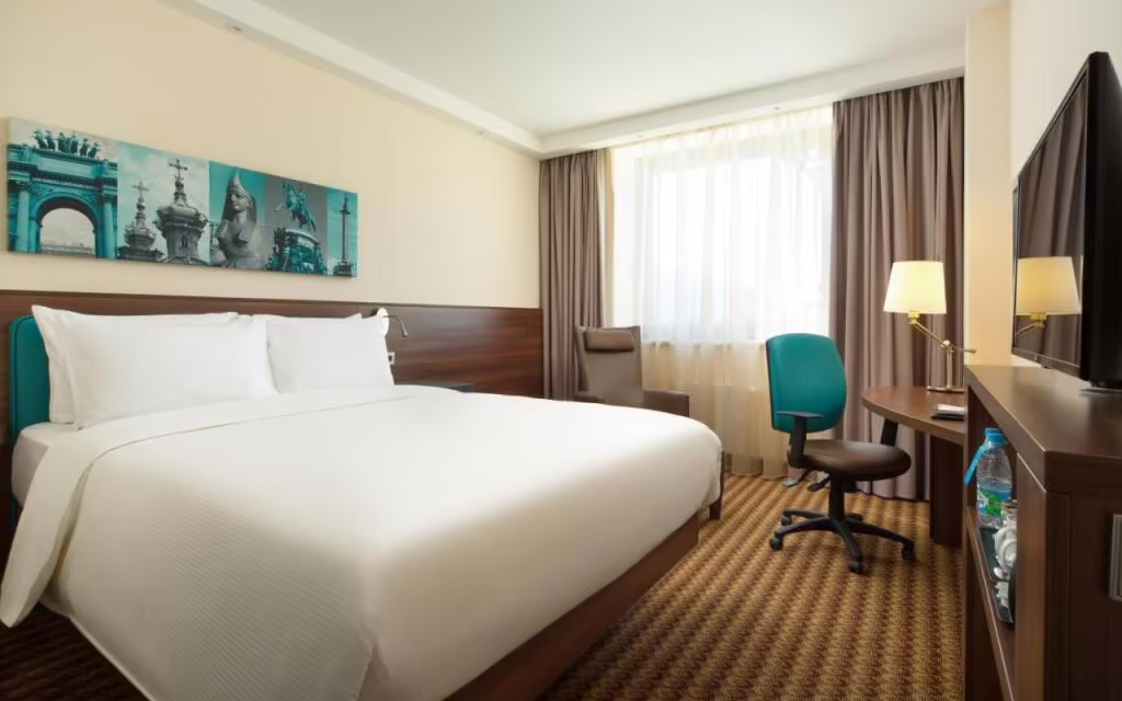 HAMPTON BY HILTON SAINT PETERSBURG EXPOFORUM