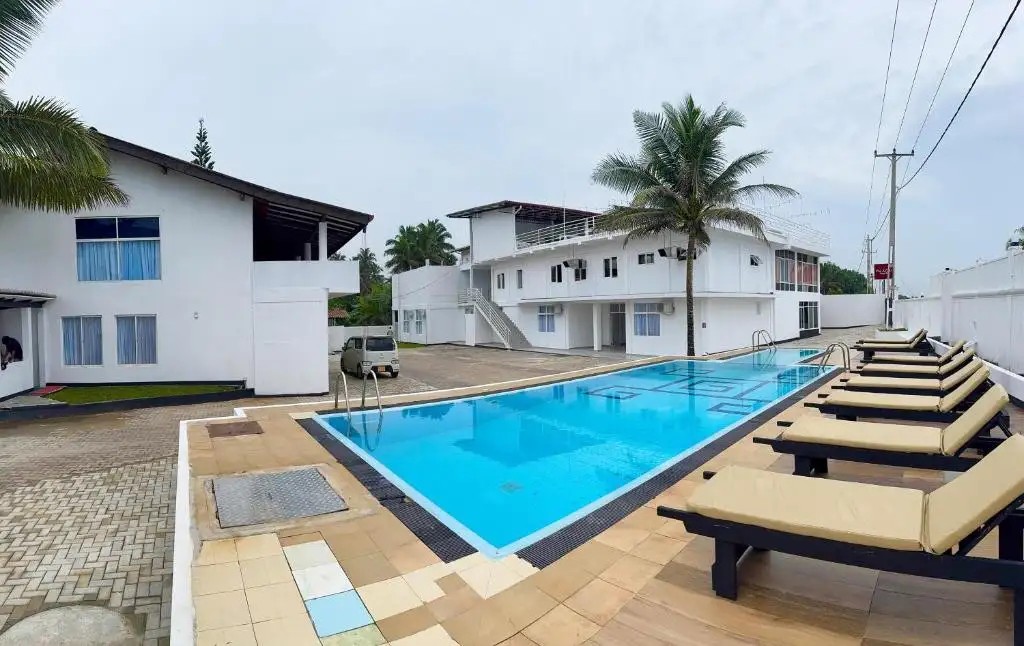 PALAZZO BEACH