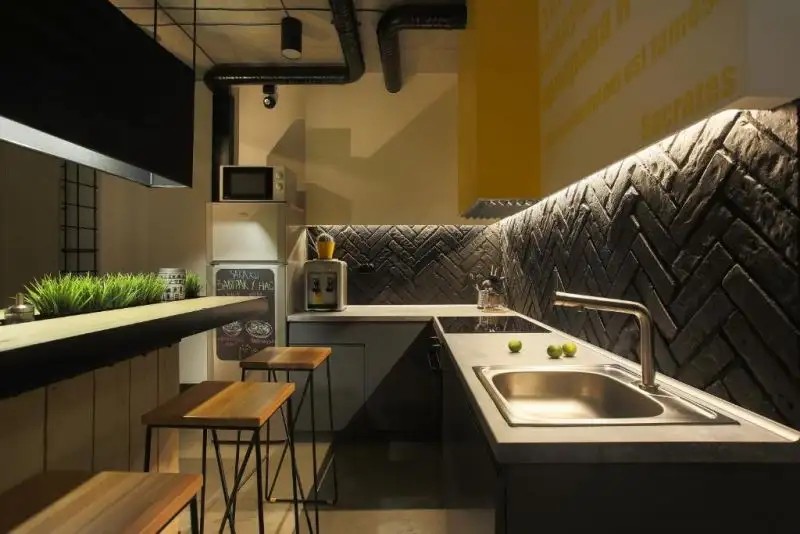 SUFFIX HOSTEL & APARTMENTS