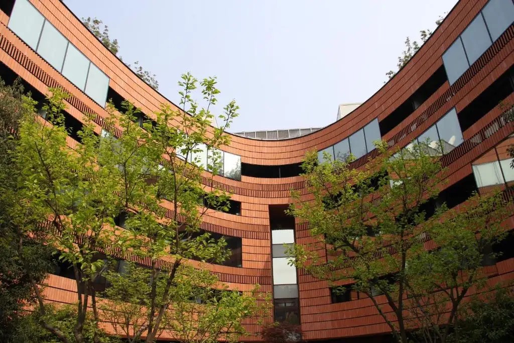 TWELVE AT HENGSHAN
