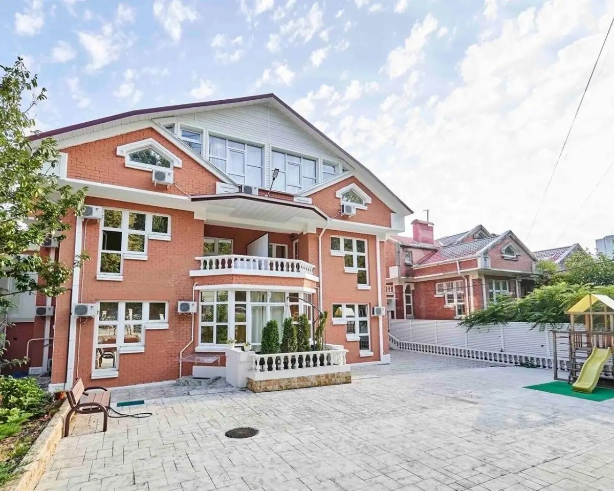 РАХМАНИНОВ АПАРТ-ОТЕЛЬ