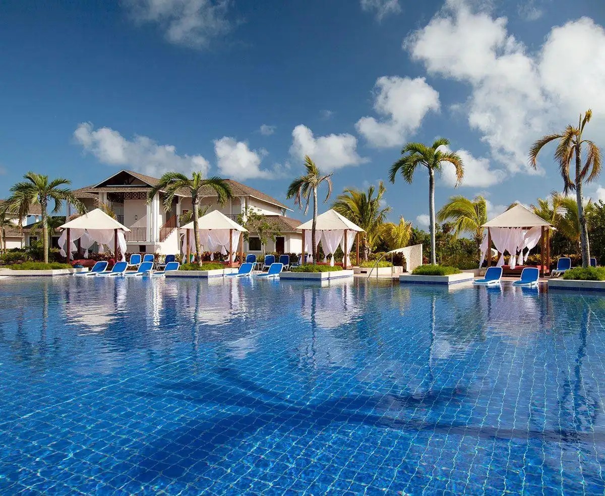 ROYALTON CAYO SANTA MARIA