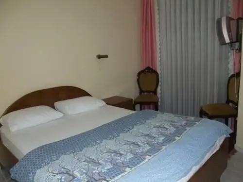SULTAN PENSION