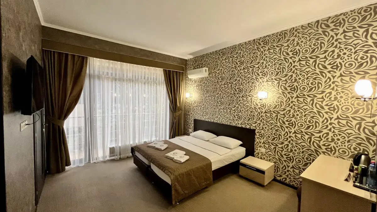 БЛИСС ХАУС (BLISS HOUSE)