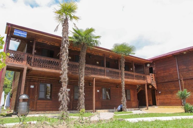 ГРАНД ОТЕЛЬ ЛЕОН