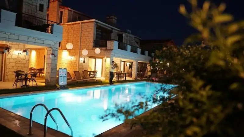 FIZZIO ALACATI HOTEL