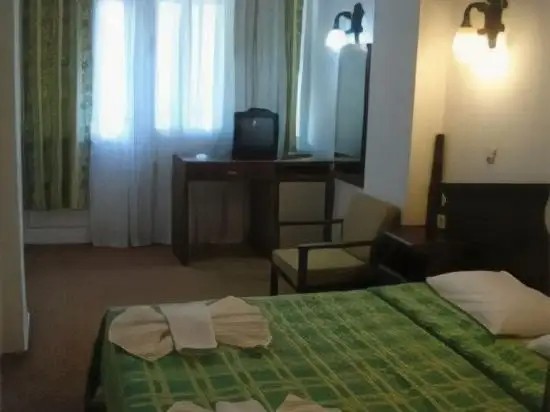 AYGUL HOTEL
