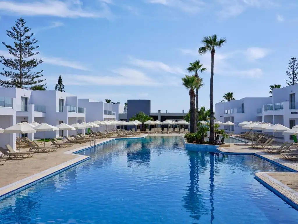 ATLANTICA PANTHEA RESORT (EX. PANTHEA HOLIDAY VILLAGE WATER PARK RESORT)