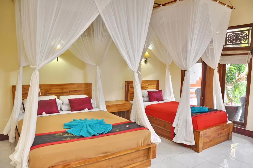 NICK HOMESTAY