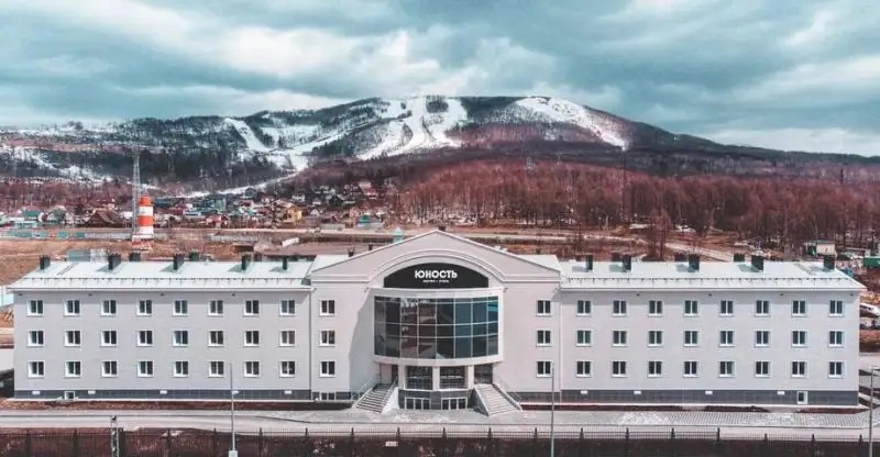 ЮНОСТЬ