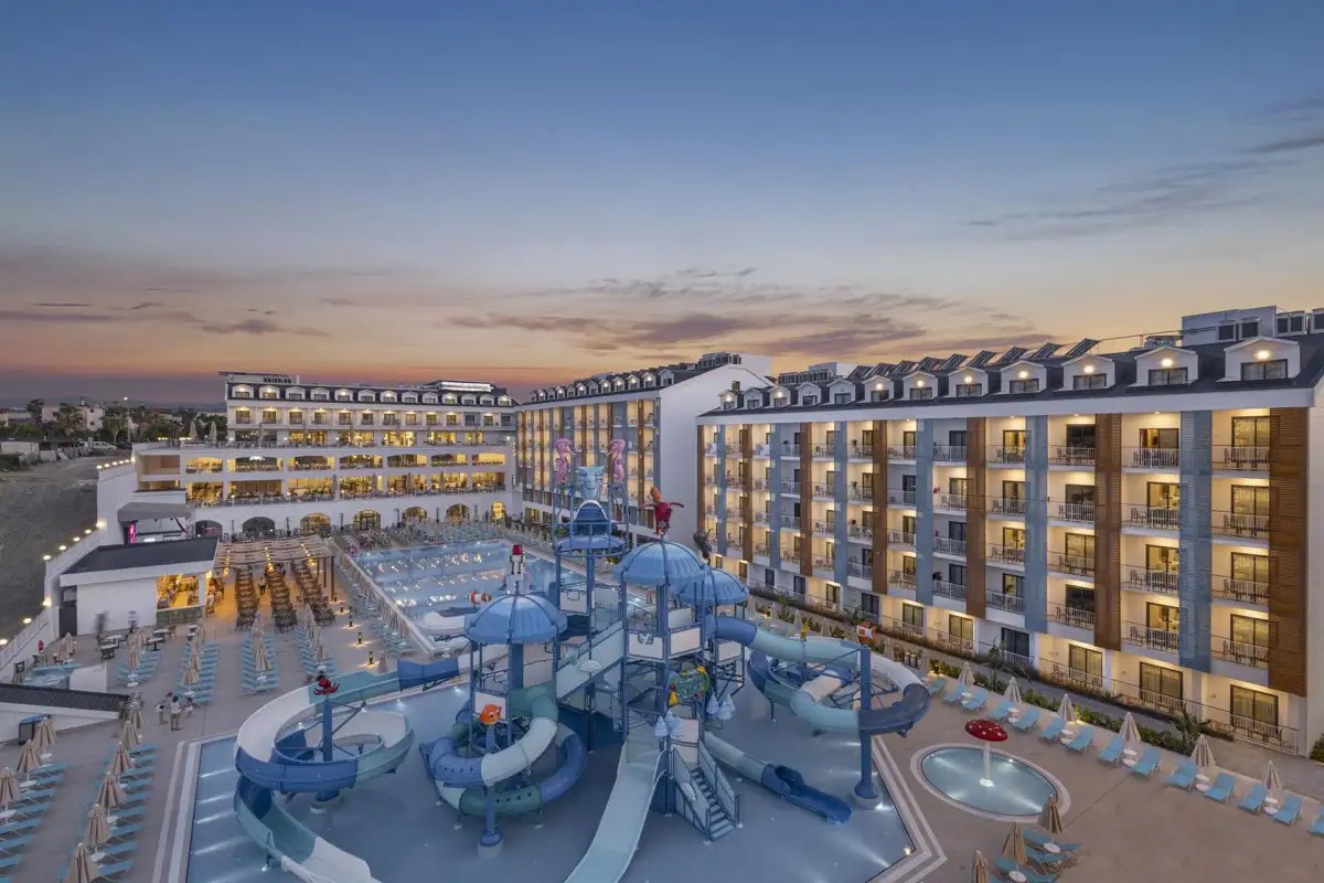 ARCANUS HOTELS TRENDLINE SIDE (EX. ARCANUS TRENDLINE RESORT)
