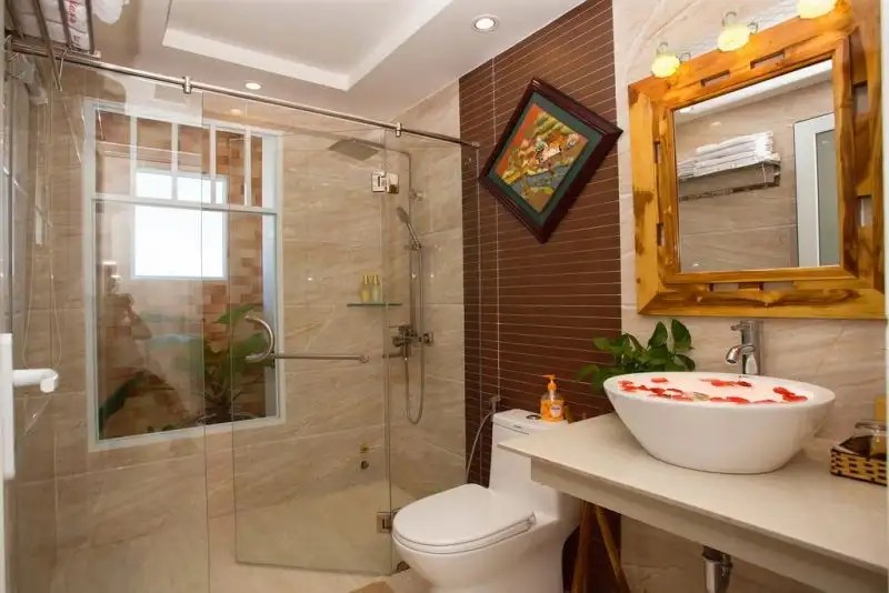 REX HOTEL & APARTMENT