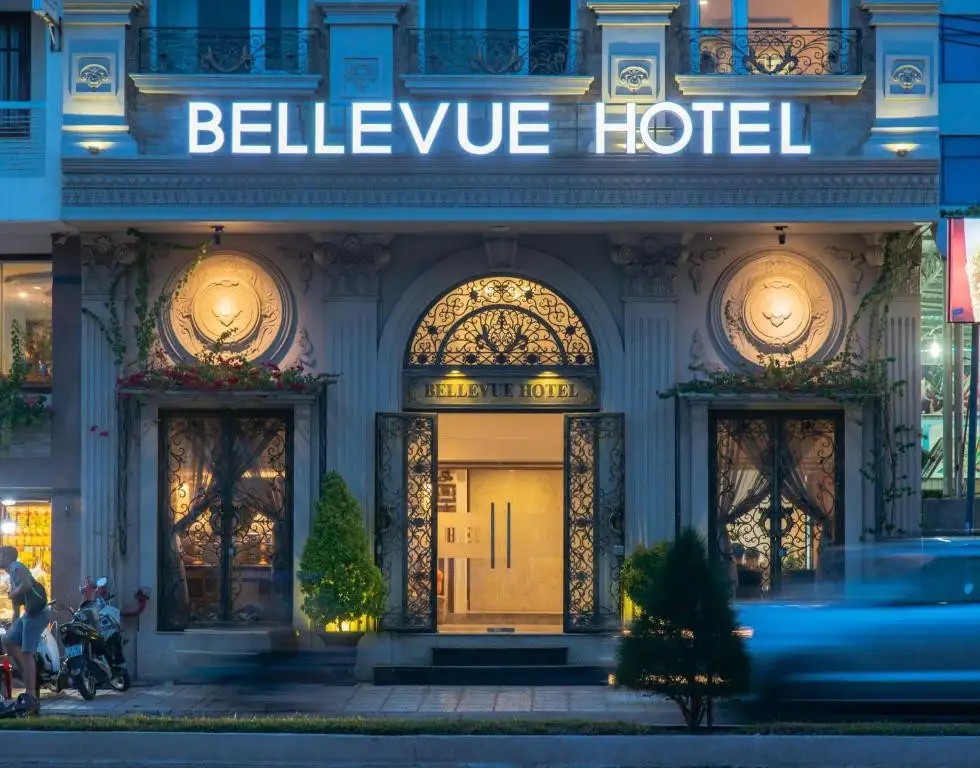 BELLEVUE HOTEL