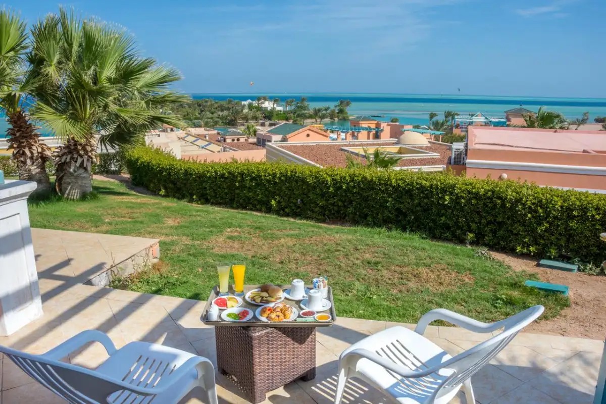 BELLEVUE BEACH HOTEL