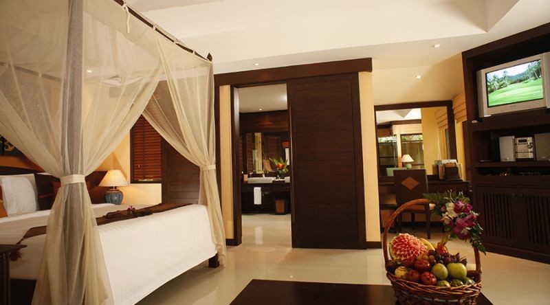 garden villa plunge pool