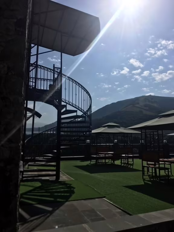 NAIRI HOTEL JERMUK