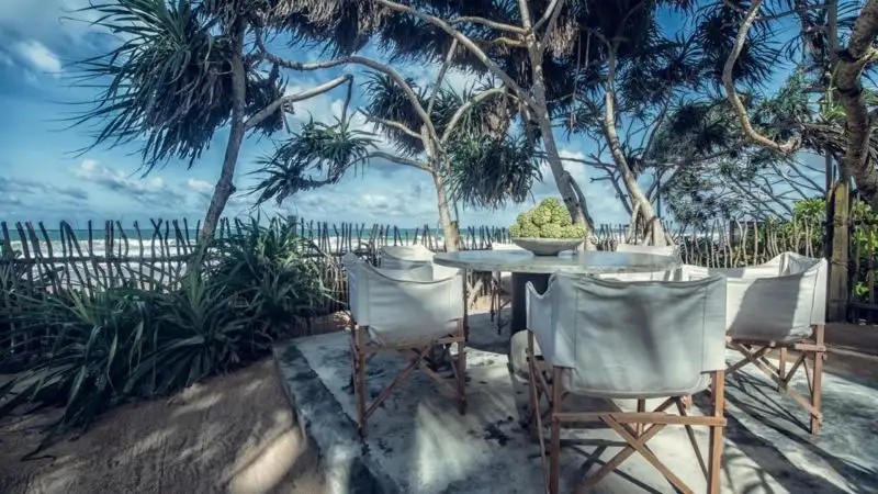 TARU VILLAS 906