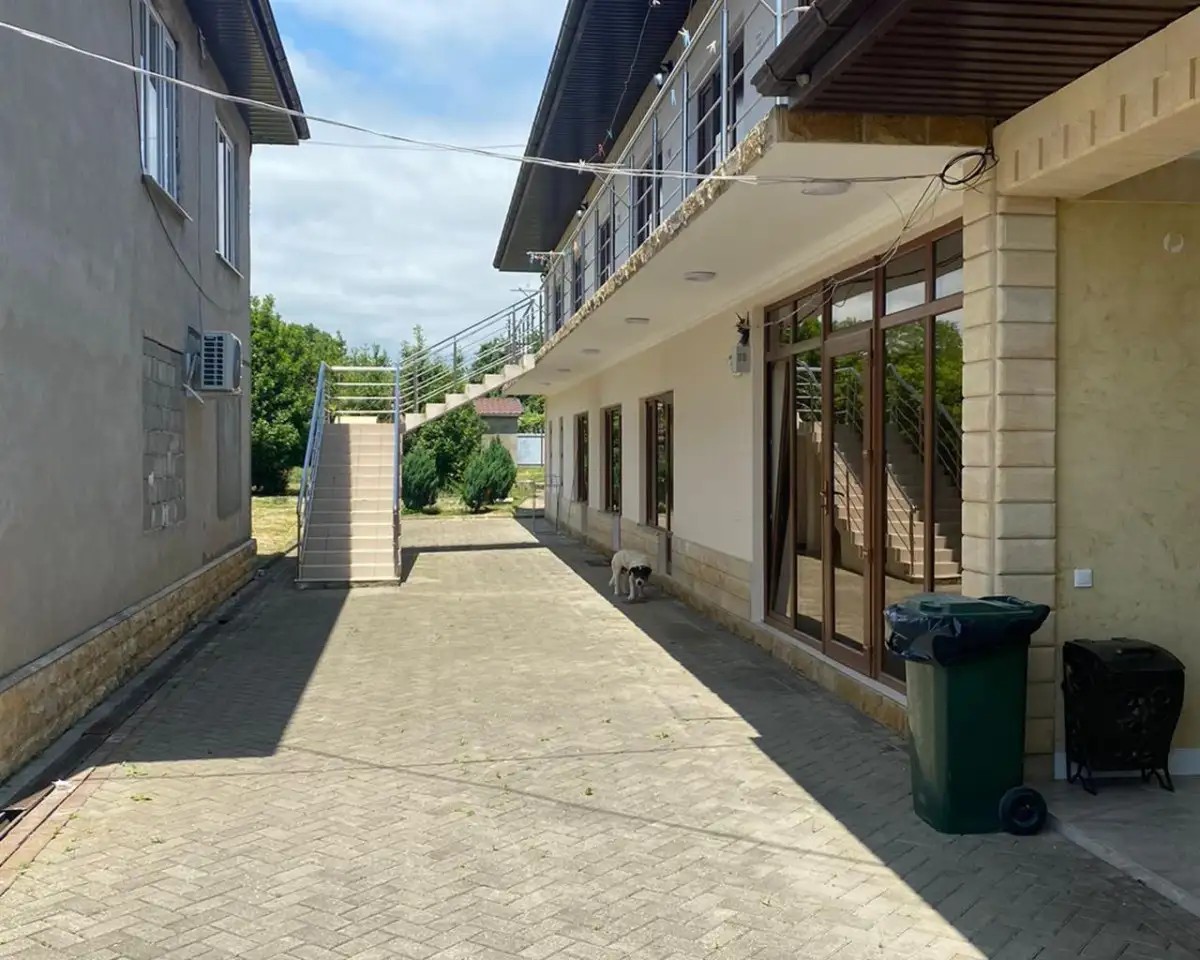 BAMBORA HOUSE