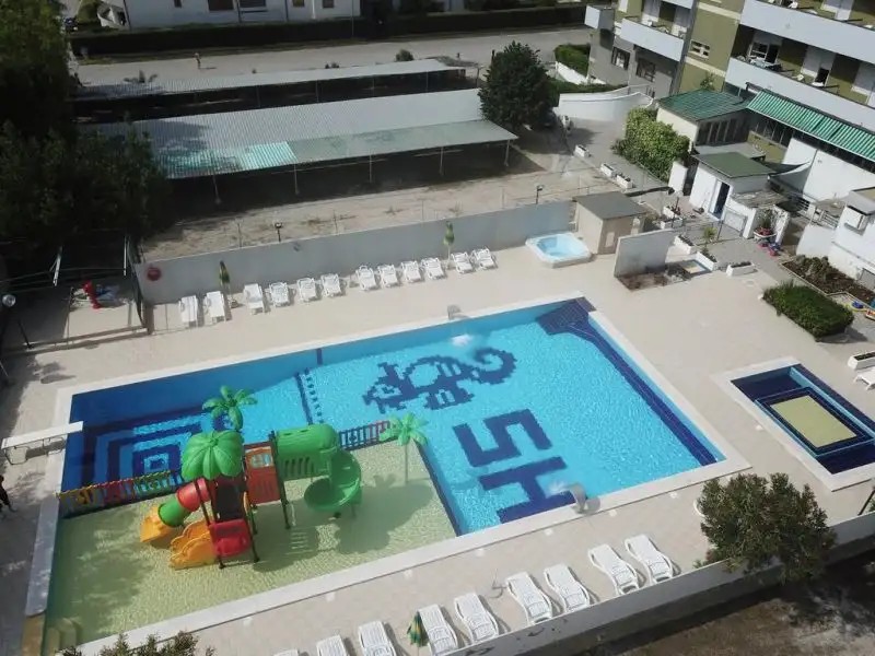SMERALDO HOTEL GIULIANOVA