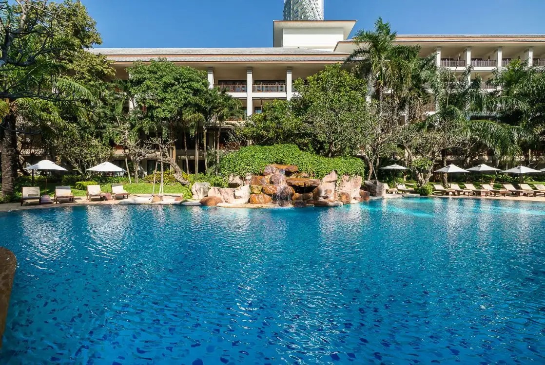 RAVINDRA BEACH RESORT & SPA