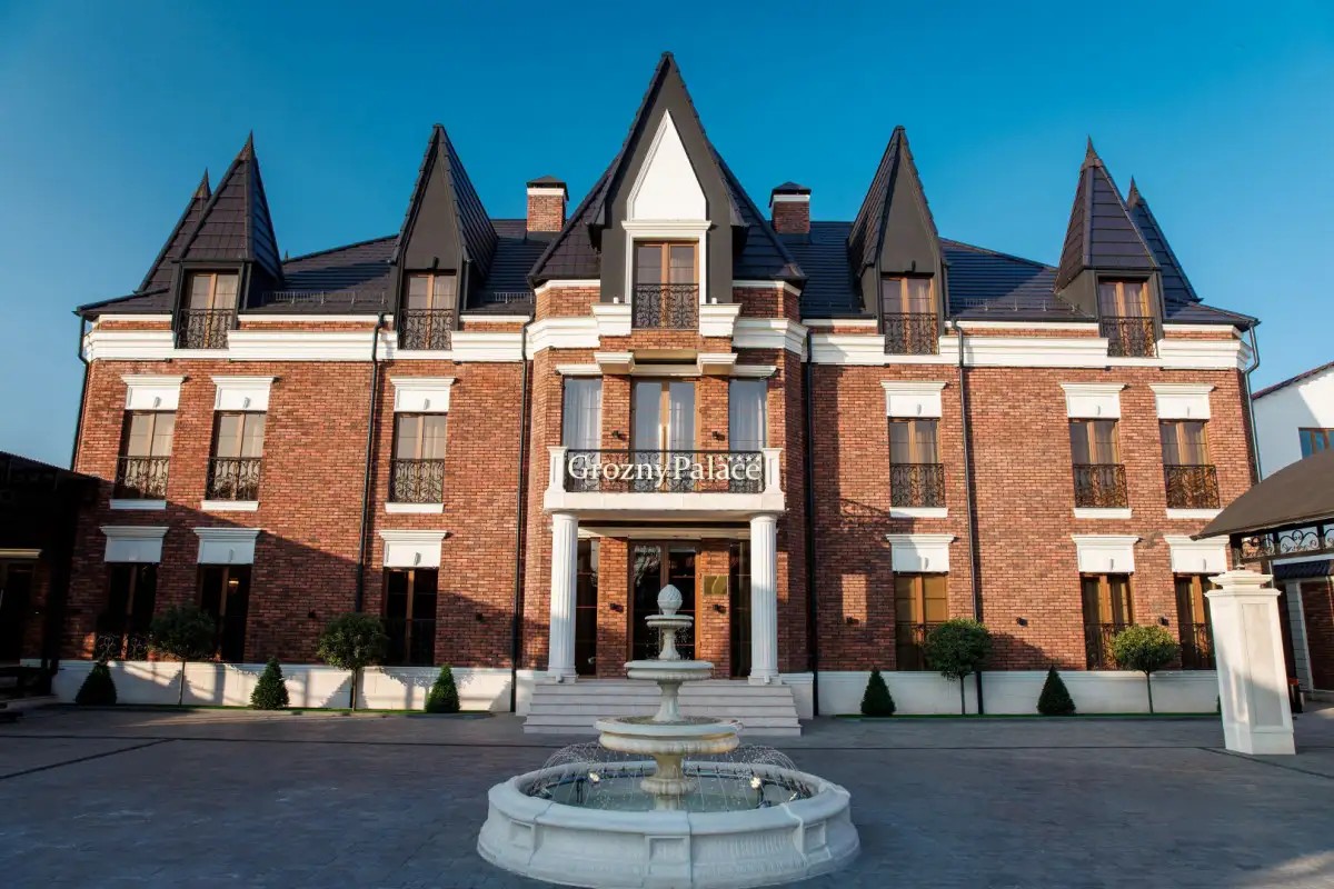 GROZNY PALACE HOTEL (ГРОЗНЫЙ ПЭЛАС)
