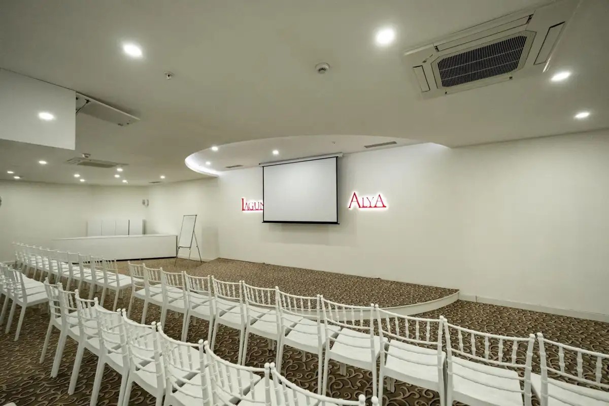 LAGUNA BEACH ALYA RESORT & SPA