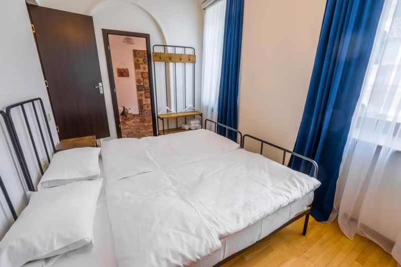 BROTSEULI HOTEL