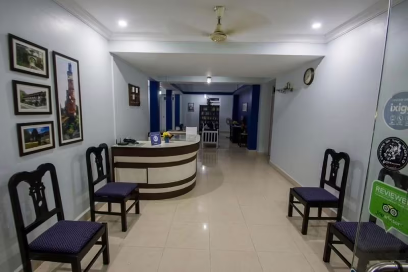 VEENIOLA HOLIDAY HOME