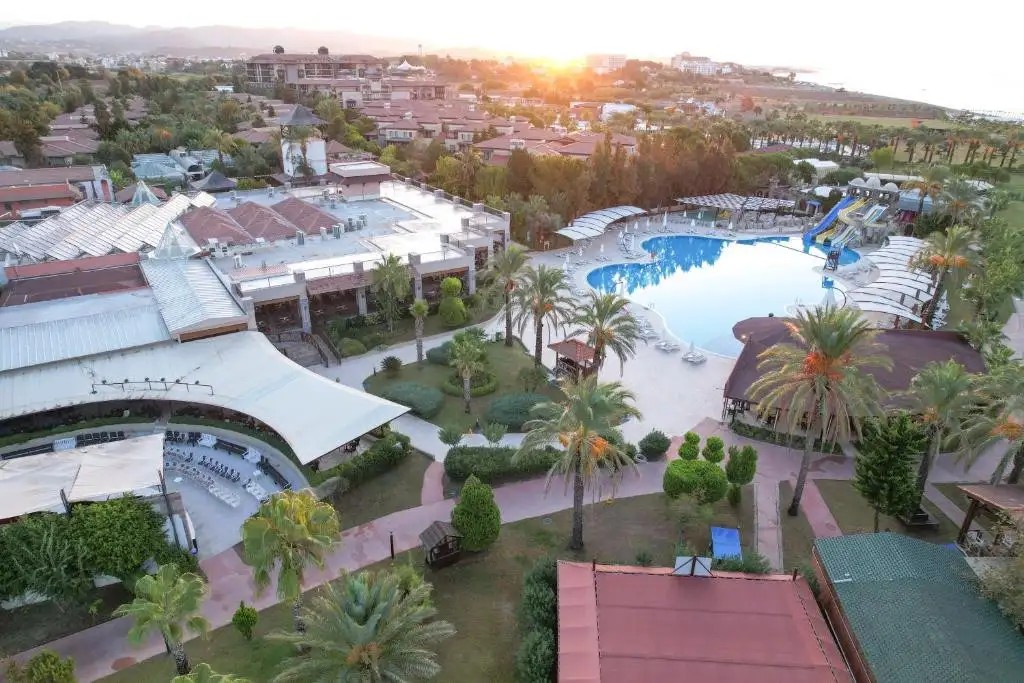 CLUB FELICIA VILLAGE
