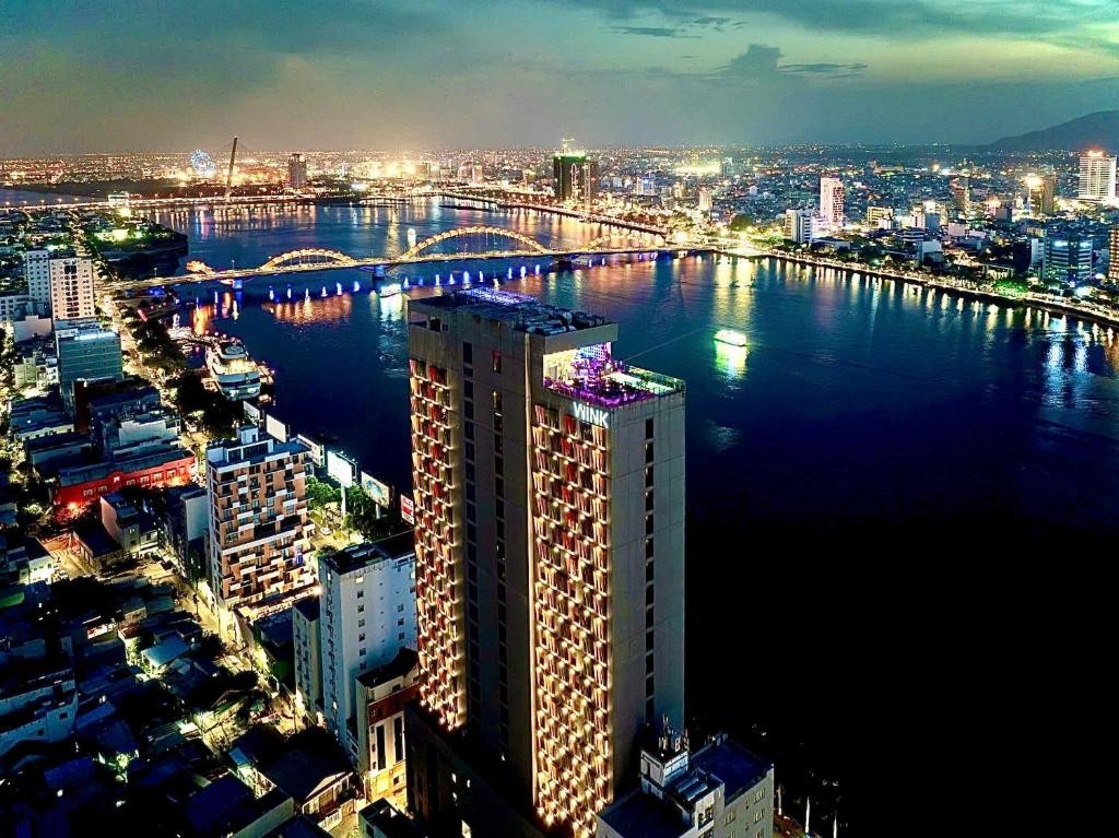 WINK ICON DANANG RIVERSIDE