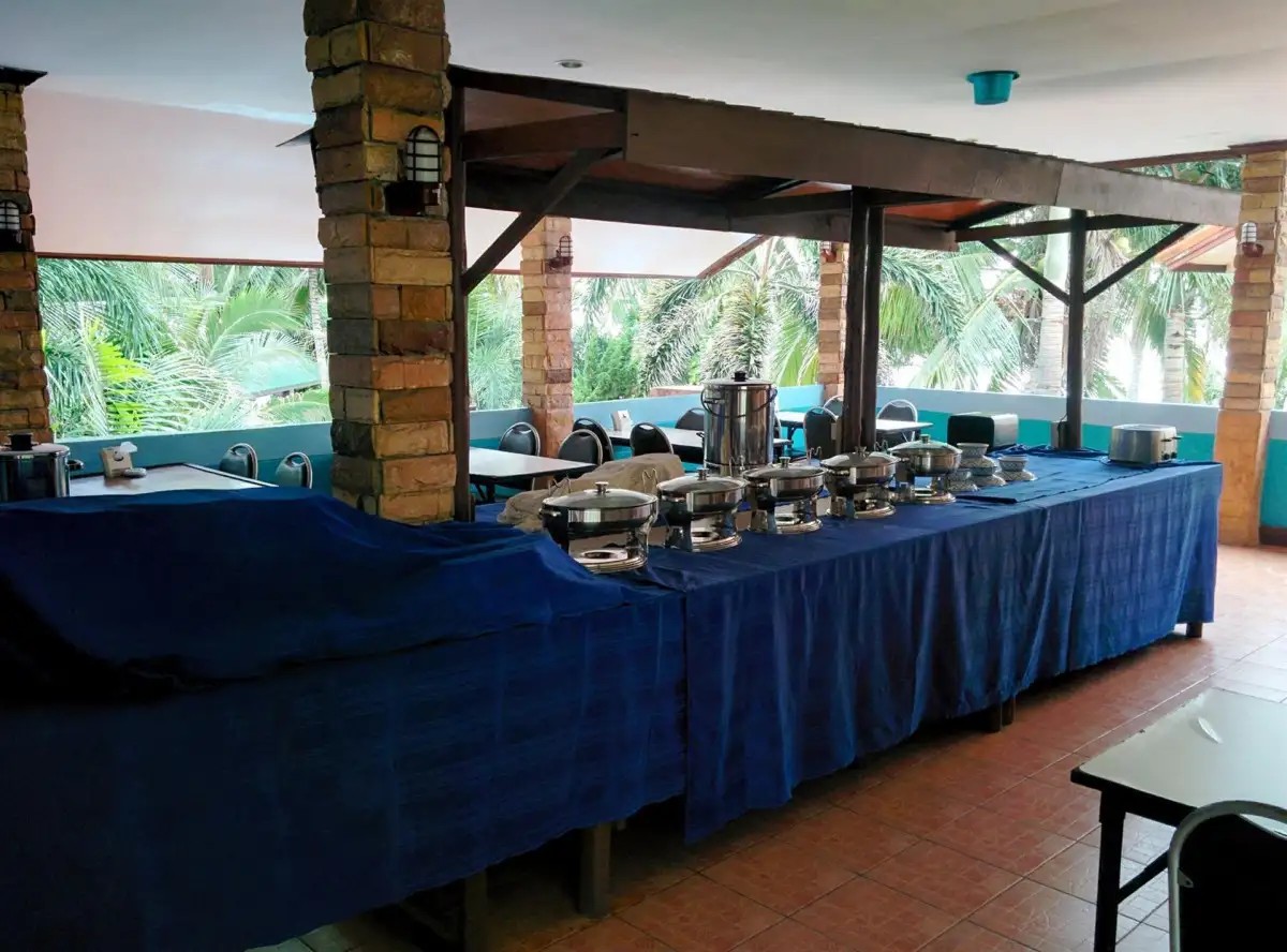 PLALOMA CLIFF RESORT