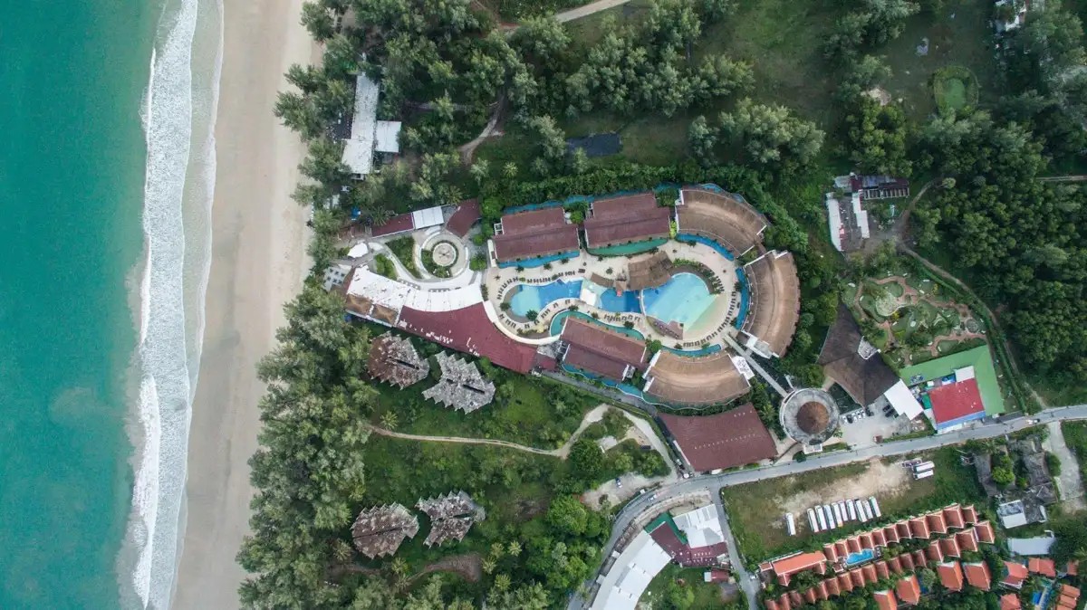 ARINARA BEACH RESORT PHUKET