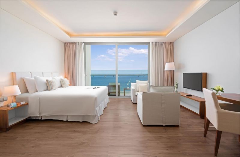 light plus ocean front with balcony